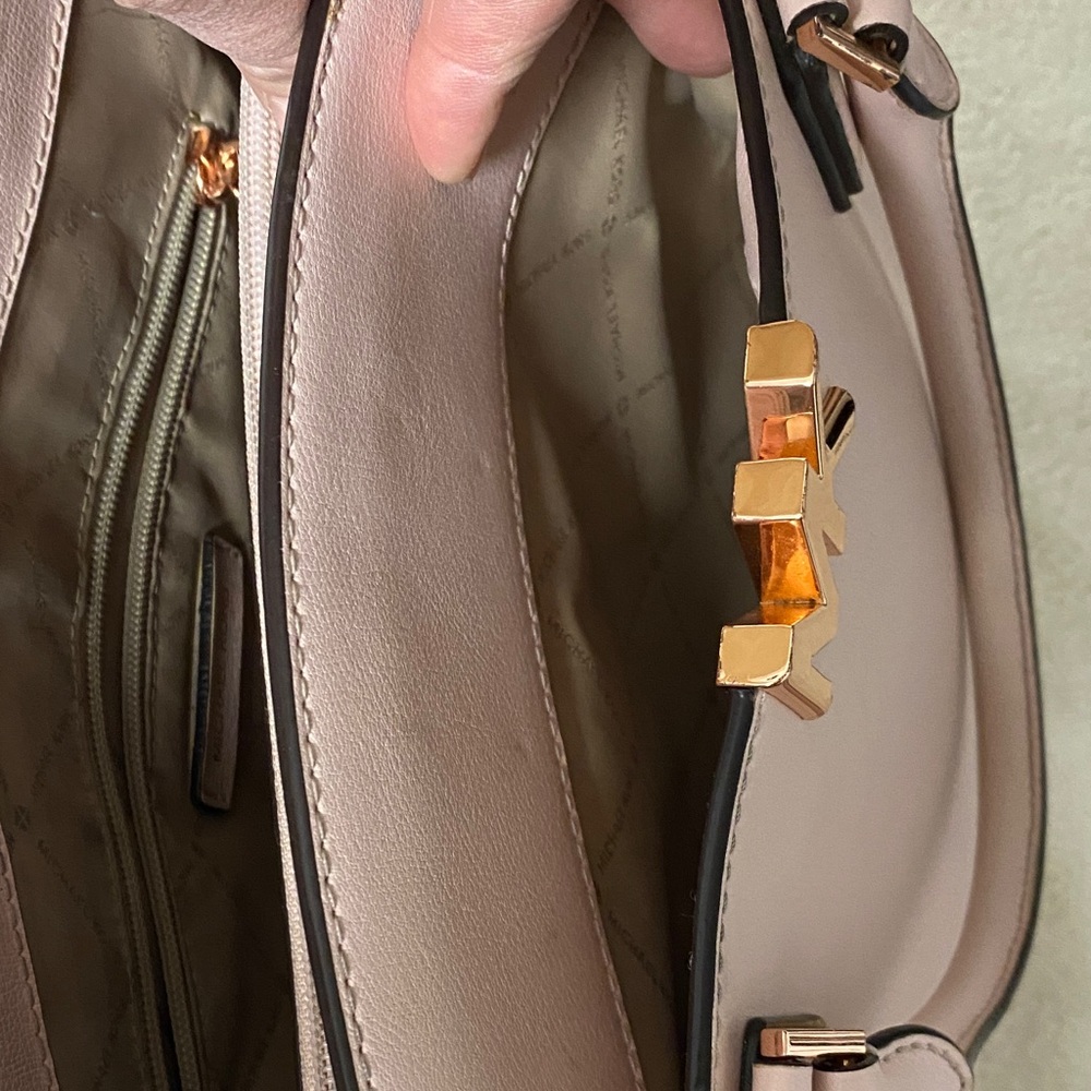 Michael Kors Blush Pink Shoulder bag - Picture 11 of 15